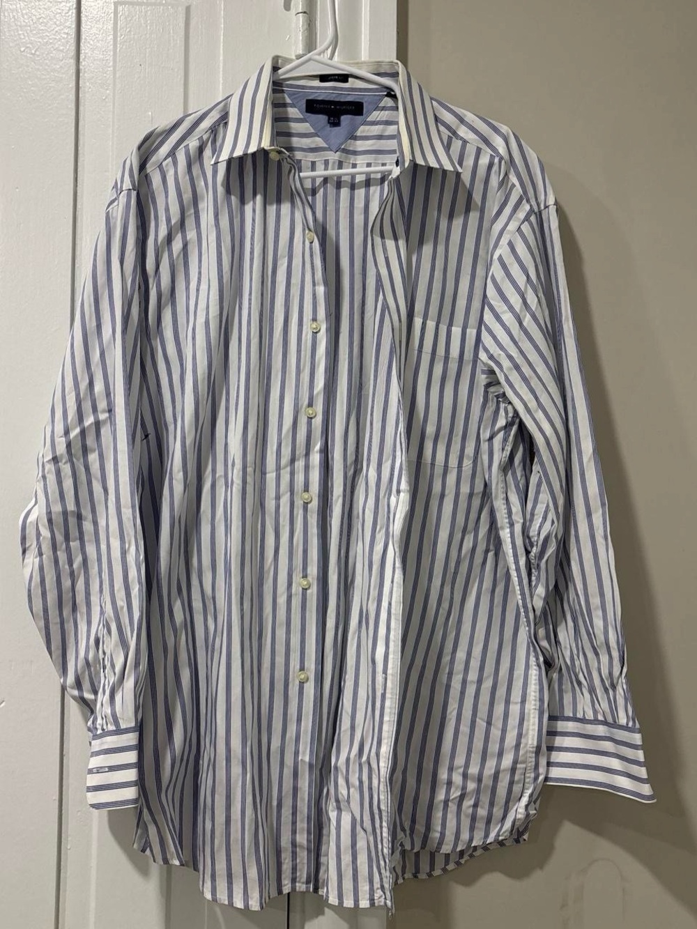 Tommy Hilfiger White and Blue Vertical Stripe Dress Shirt